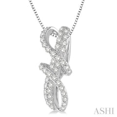 1/2 ctw Round Cut Diamond Pendant in 14K White Gold with Chain
