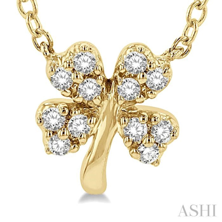 1/10 ctw Four-Leaf Clover Round Cut Diamond Petite Fashion Pendant With Chain in 14K Yellow Gold