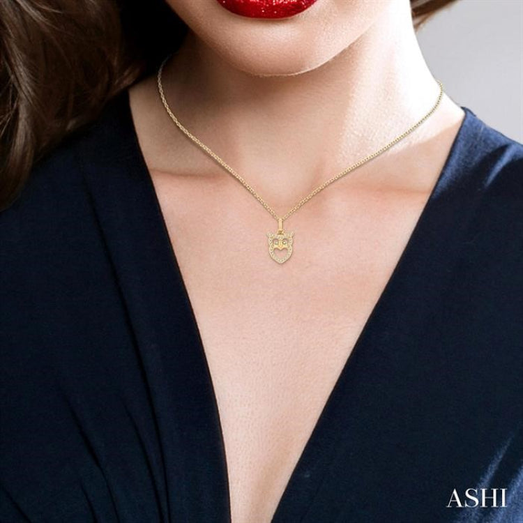 1/8 ctw Owl Frame Petite Round Cut Diamond Fashion Pendant With Chain in 10K Yellow Gold