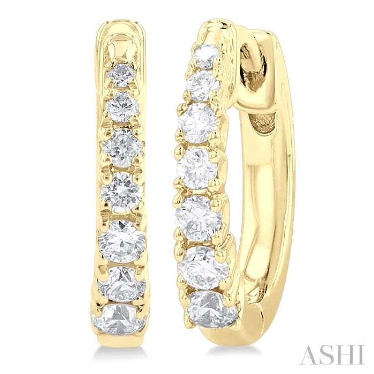 1/4 ctw Graduated Round Cut Diamond Fashion Huggie Petites in 10K Yellow Gold