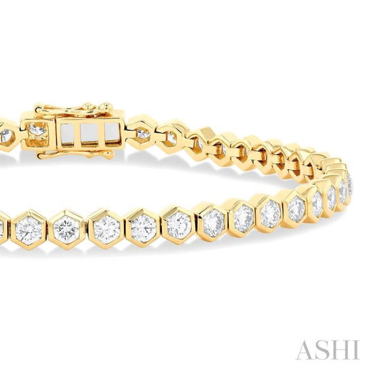 4 Ctw Hexagon Motif Bezel Set Round Cut Diamond Tennis Bracelet in 14K Yellow Gold