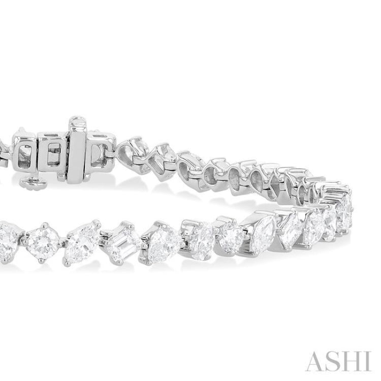 5 3/4 Ctw Mixed Shape Cut Diamond Fashion Bracelet in 14K White Gold