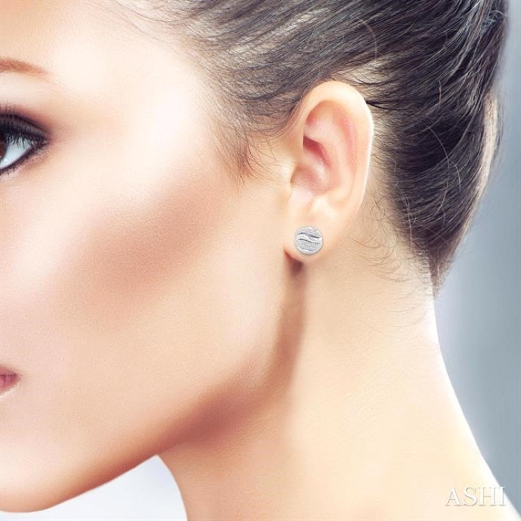 1/10 ctw Bold Twisted Rib Round Cut Diamond Bold Fashion Stud Earring in Sterling Silver