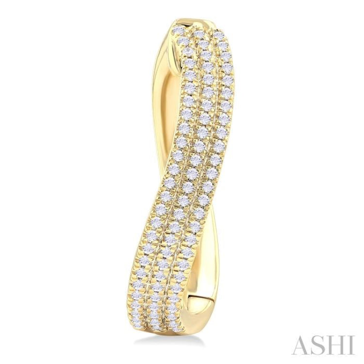 1/2 ctw Curvy Triple Row Round Cut Diamond Fashion Earring in 14K Yellow Gold