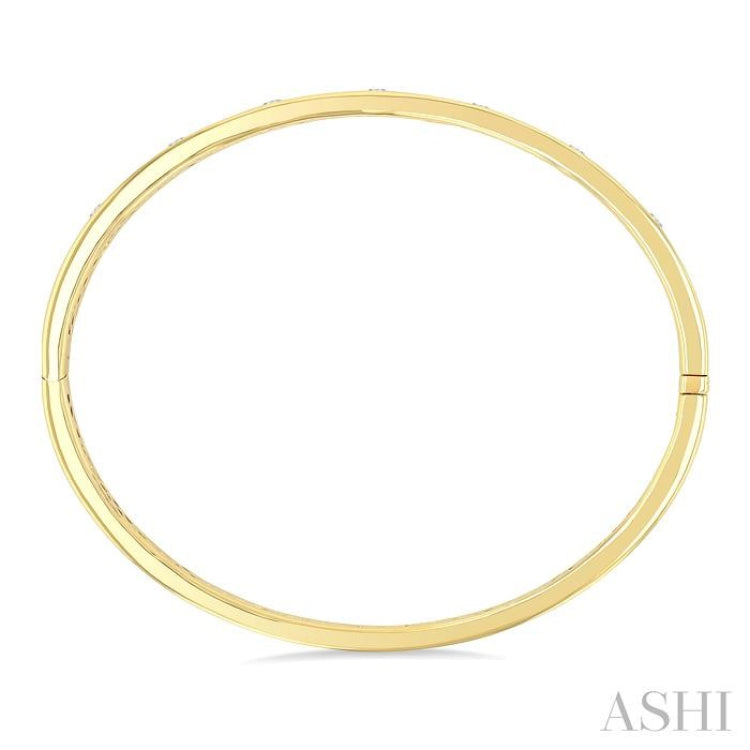 3/8 Ctw Flush Bezel Set Diamond Fashion Bangle in 14K Yellow Gold