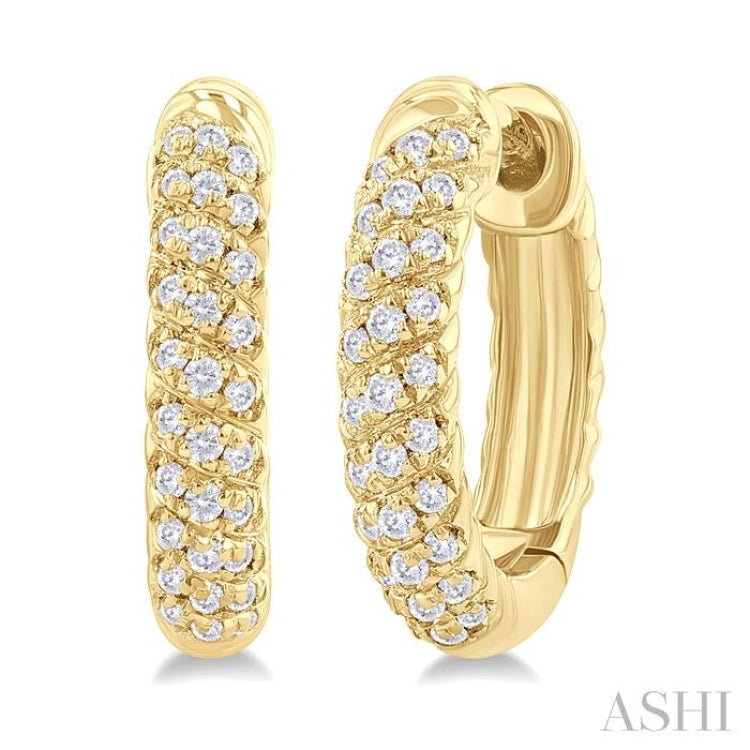 1/5 ctw Petite Swirl Pattern Round Cut Diamond Fashion Huggies in 10K Yellow Gold