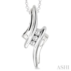 1/10 ctw Round Cut Diamond Pendant in Sterling Silver with Chain