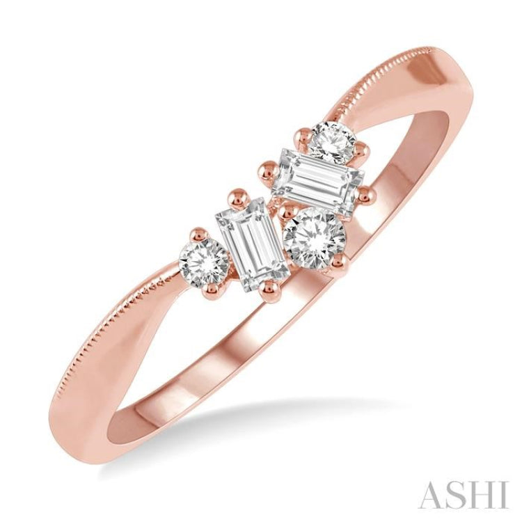 1/5 ctw Chevron Baguette and Round Cut Diamond Band in 14K Rose Gold