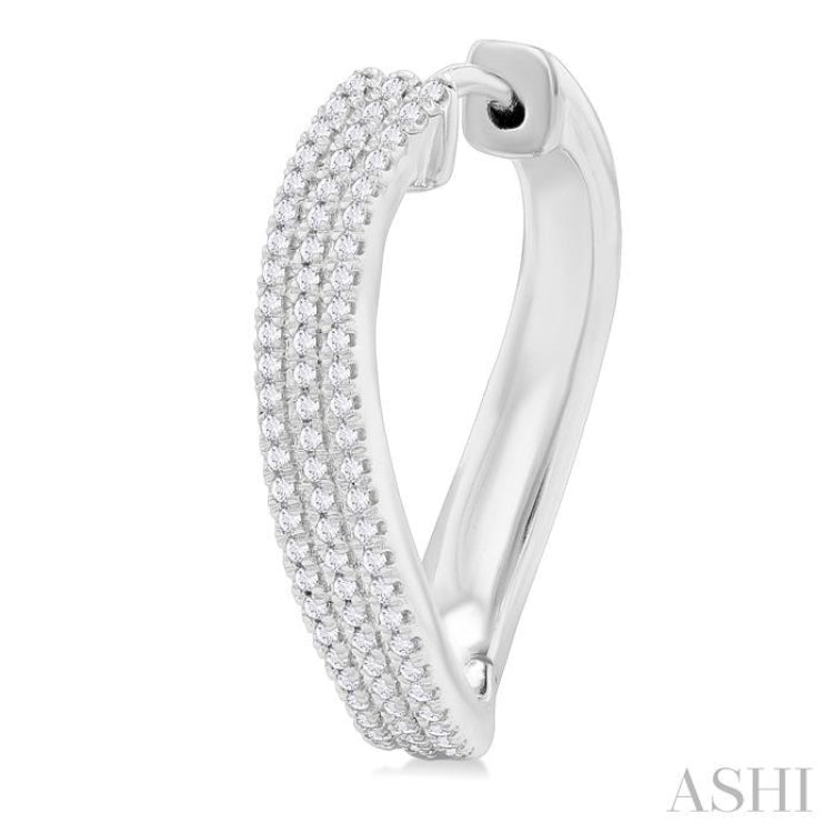 1/2 ctw Curvy Triple Row Round Cut Diamond Fashion Earring in 10K White Gold