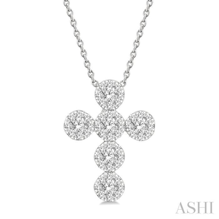 1/2 ctw Lovebright Cross Round Cut Diamond Fashion Pendant With Chain in 14K White Gold
