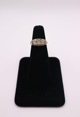 18 kw and Diamond Ring