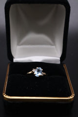 10k Yellow Gold Aquamarine Ring